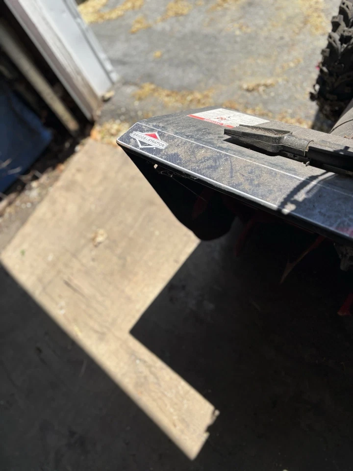 SOPLADOR DE NIEVE B&S ELITE 1530 Foto 3 de 4