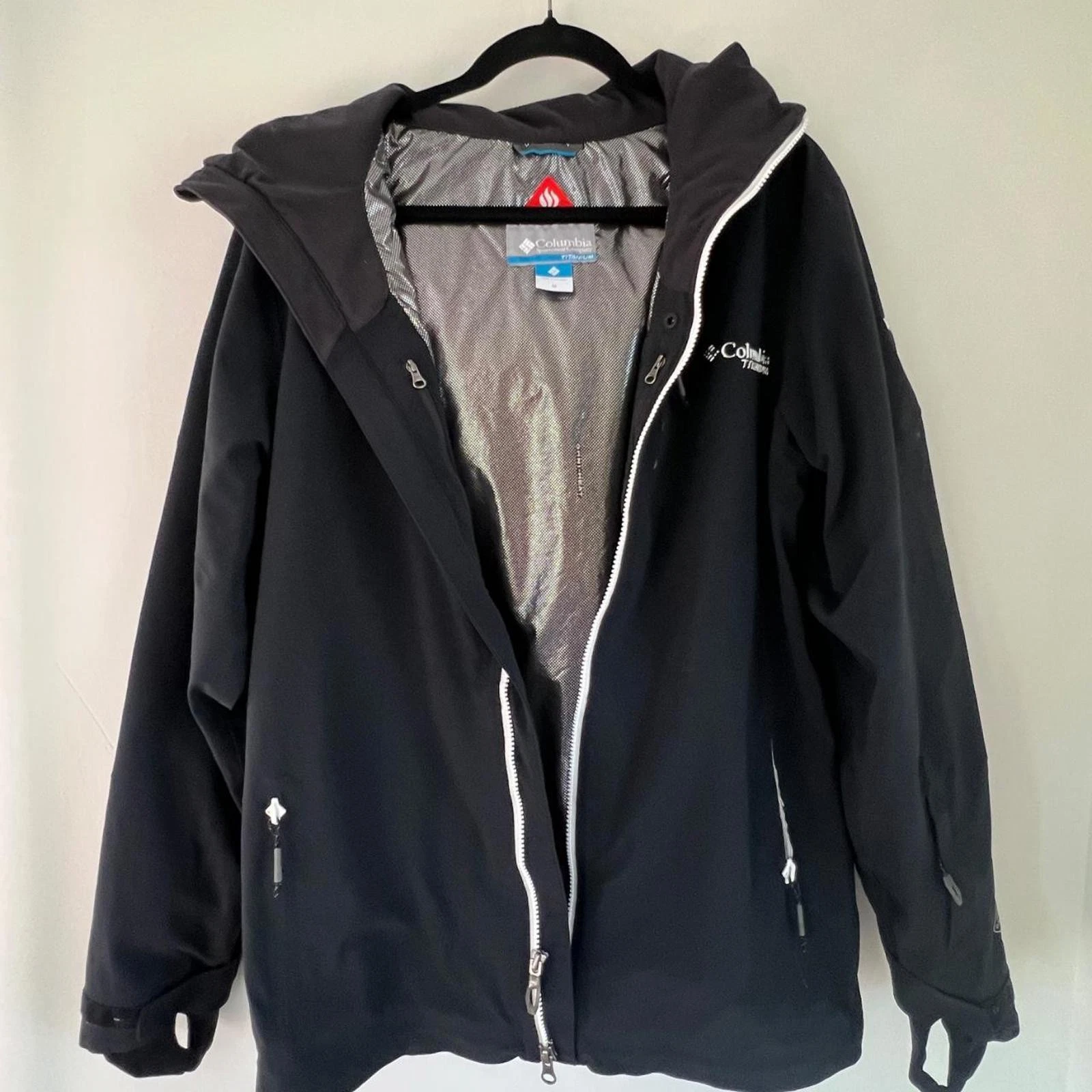 Columbia Titanium Omni-Tech Ski Jacket - Size M (not sure if m or w)