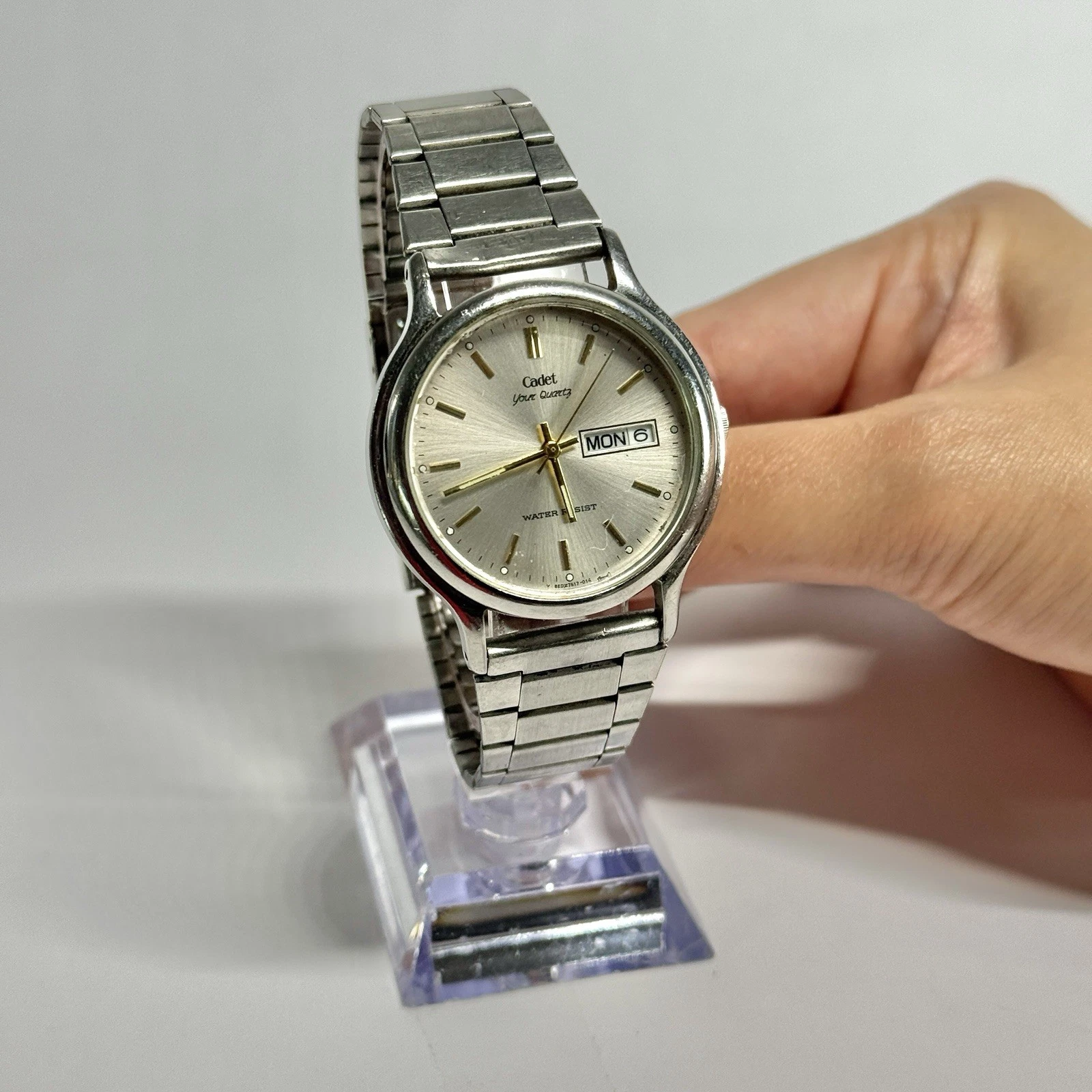 CADET Your Quartz 6ED7B1 Silver Tone Analog Men Vintage Watch W520 *WORKING