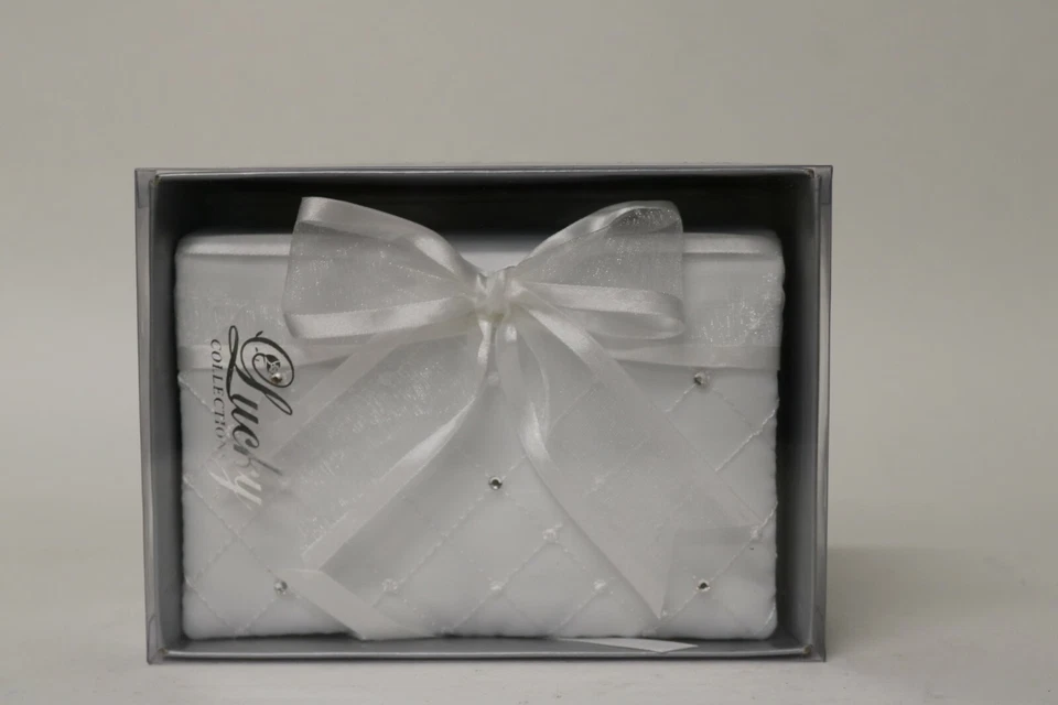 Vestido Formal Familia Santa Biblia Boda Regalo Blanco Plata - Edición San Francisco Foto 2 de 4