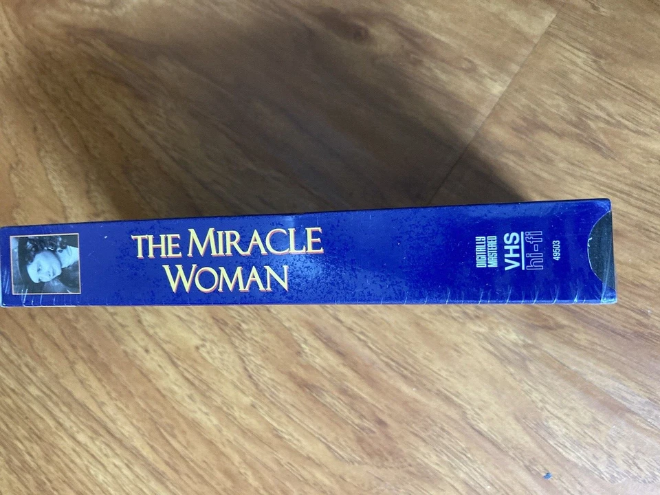 🌼The Miracle Woman VHS - Image 3 of 4