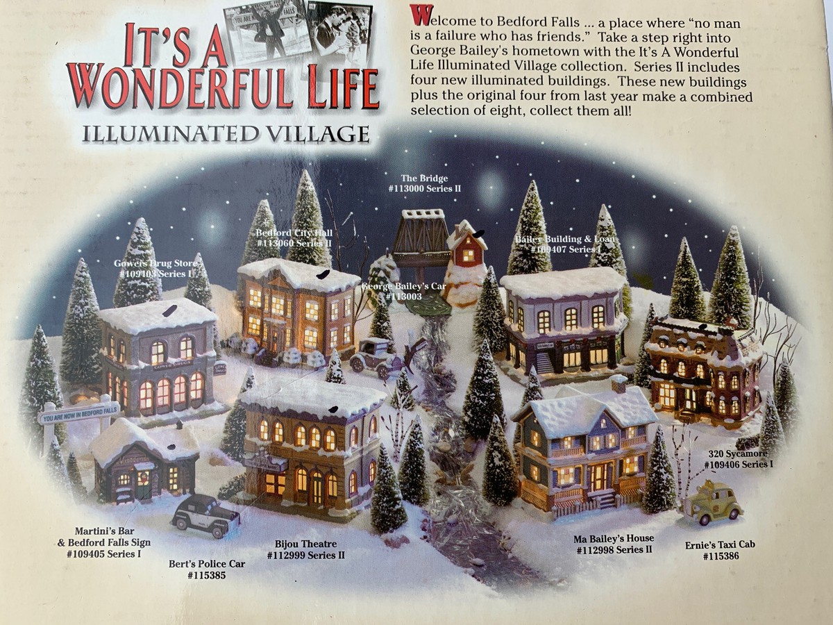 2003 It's a Wonderful Life City Hall Series 2 Christmas Village