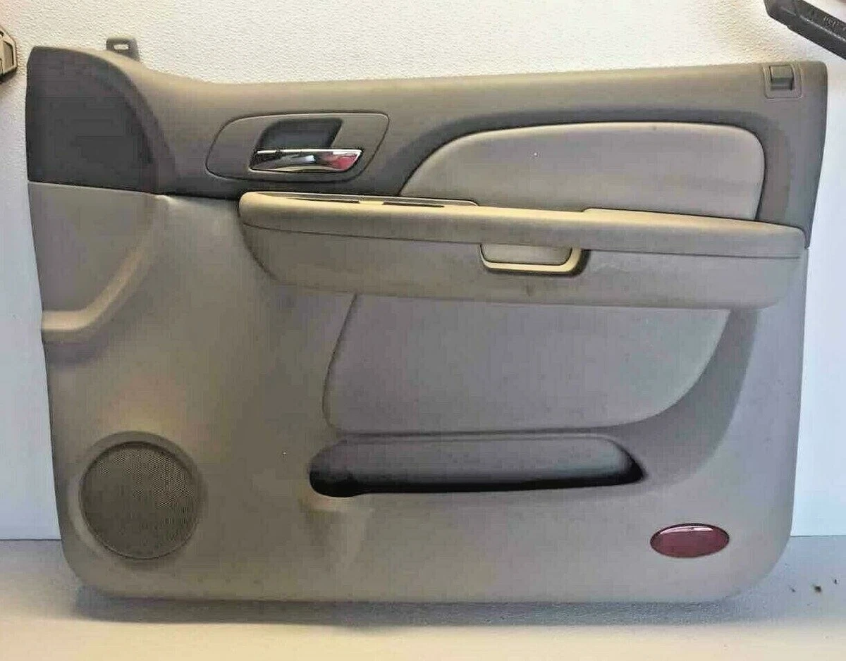 07 Tahoe Front Inside Door Panel Passenger Side without Lumbar