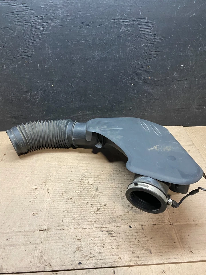 Limpiador de tubos de conducto de admisión de aire Chrysler 300 2011 a 2018 3,6 L OEM G8160 Foto 3 de 4