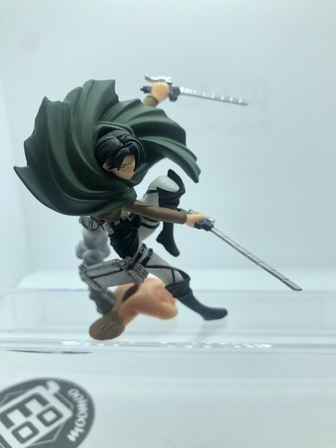attack on titan figurine