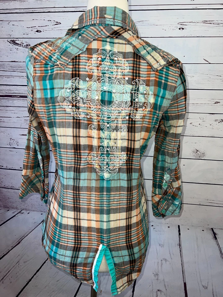 Camisa Destined to Roar Western tamanho médio botão frontal xadrez rodeio strass - Imagem 3 de 4