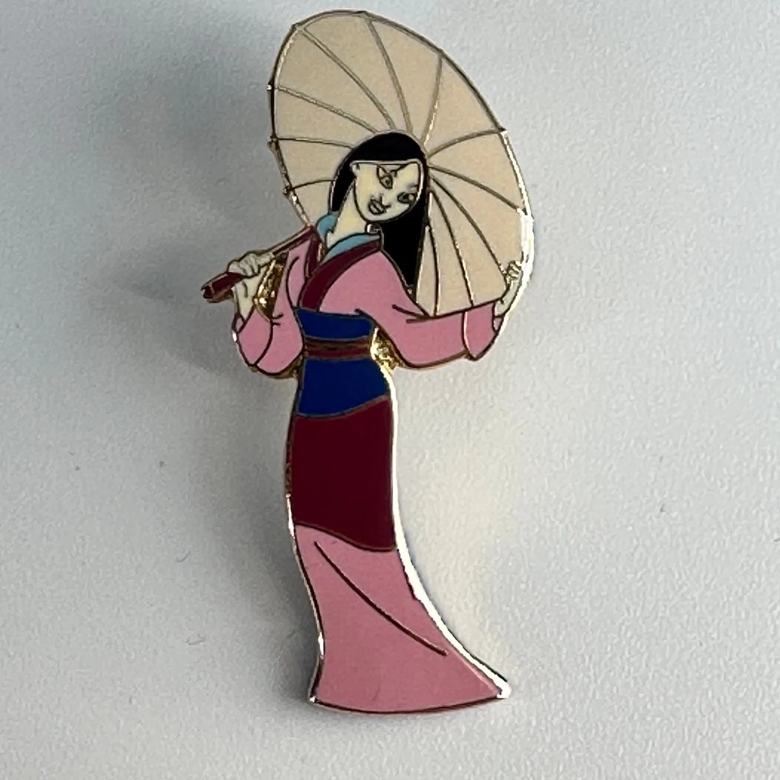 VTG MULAN WDW Disney Pin Trading 2003 Core Character Collection Matchmaker Dress