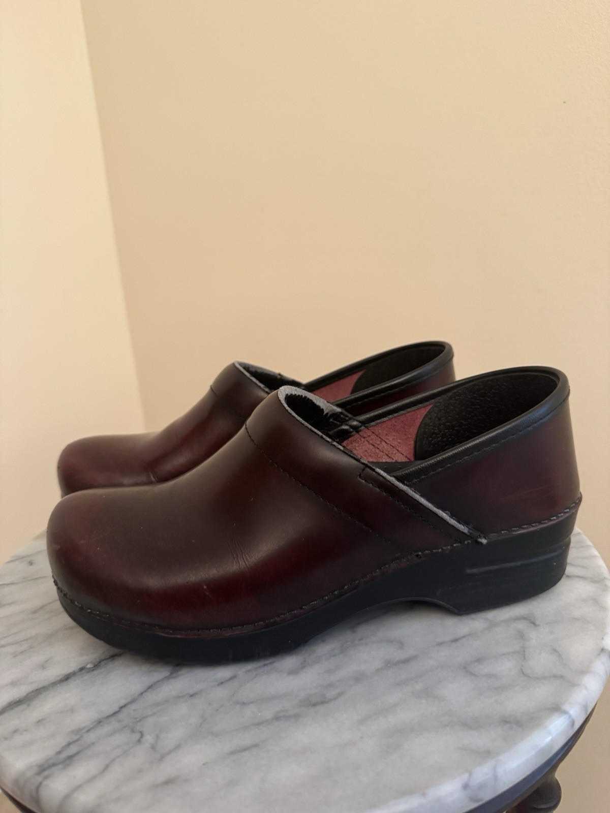 Dansko Professional Dark Red Leather Clog Slip On Women’s Size 40