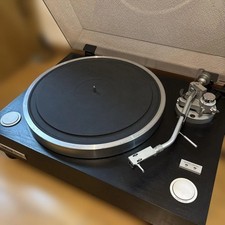Yamaha GT-750 Record Player Turntable GT750 W/Needle Good Condition Excellent
