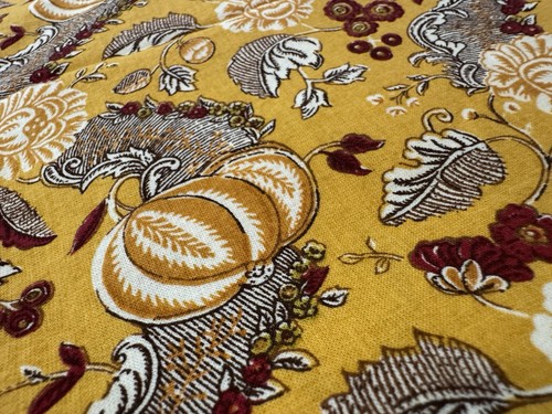 6 Williams Sonoma 100 % COTTON Dinner Napkins Fall Thanksgiving Autumn Gold Red