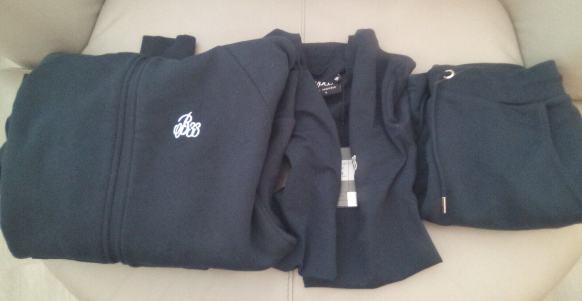 X BNWT BEE INSPIRED ZIPPED HOODIE AND T SHIRT AND NWOT SHORTS SET NAVY  SMALL