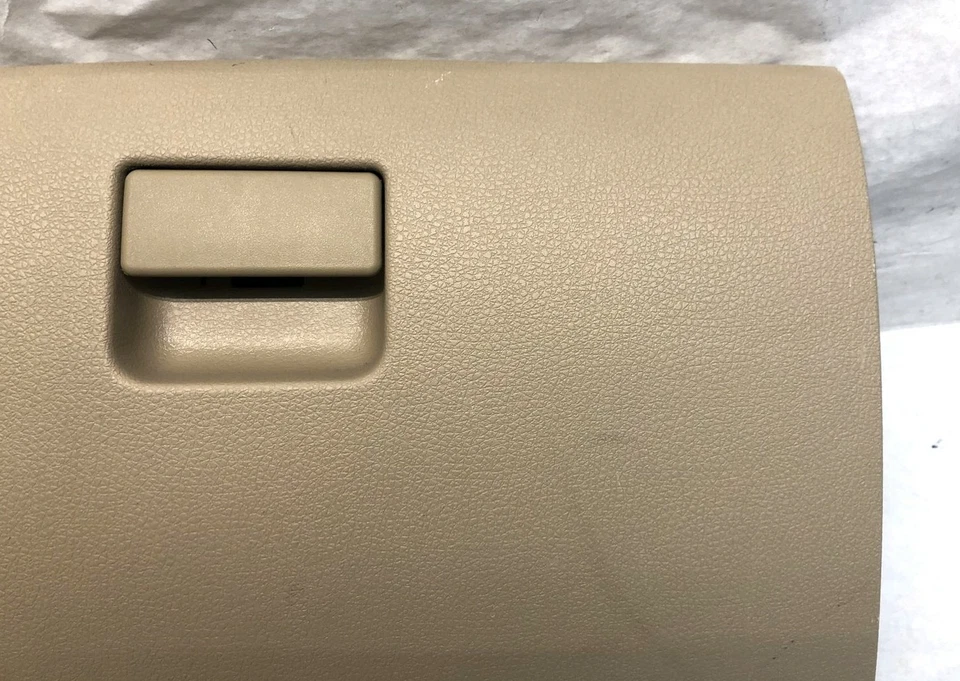 Conjunto de guantera Mercury Milan Ford Fusion 2010-2012 OEM AE5354060T10AH Foto 3 de 4