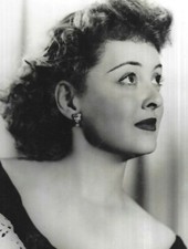 Vintage Bette Davis Press Photo Warner Bros Beautiful Actress 