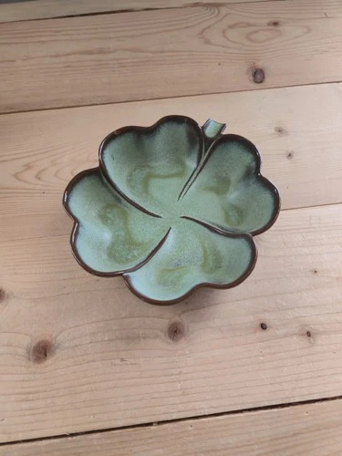Frankoma Pottery 4 Leaf Clover Ashtray Trinket Dish Plainsman Green #223 Vintage