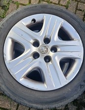 2 X Genuine Vauxhall Insignia Zafira 17in Steel Wheel with tyre Pair