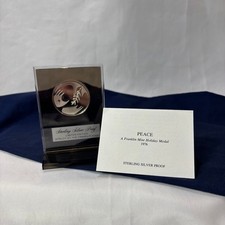 1976 Franklin Mint Sterling Silver Proof PEACE Holiday Medal