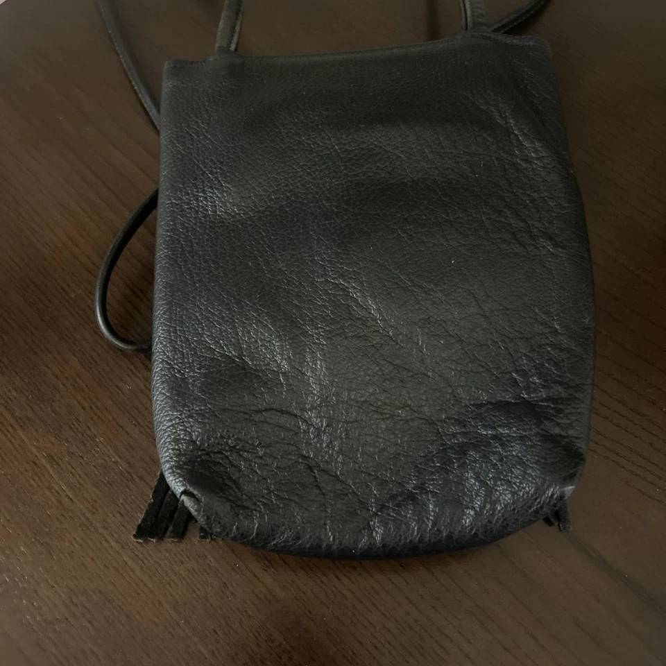 HARLEY DAVIDSON VINTAGE Crossbody Fringe Shoulder Bag Black Pebble Leather Purse - Image 2 of 4