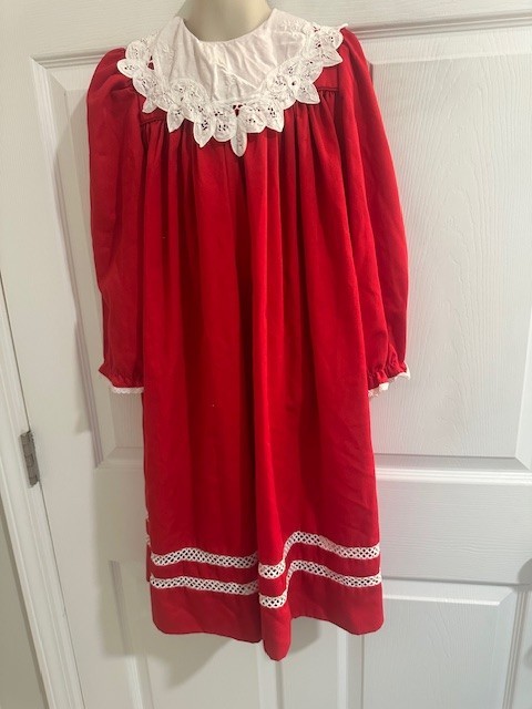 Peaches 'N Cream Girls Red Dress With Large White Collar Size 6 SALE!!
