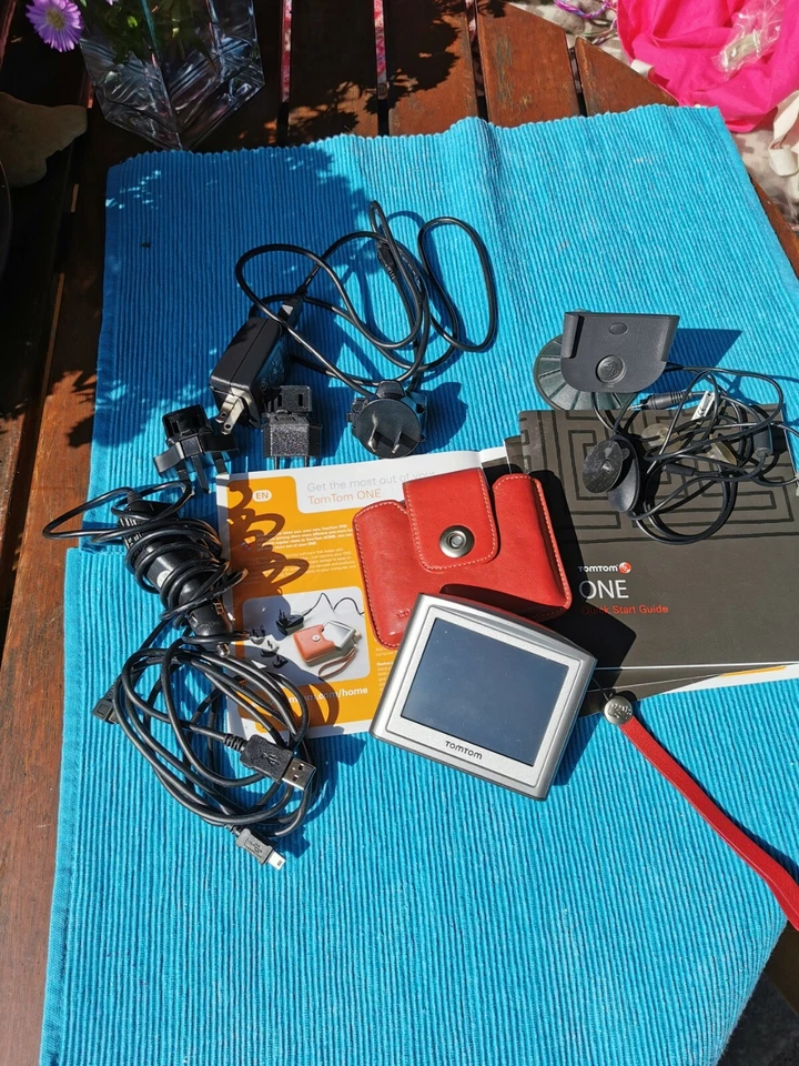Tom tom Navigationsgerät  - Bild 3 von 4