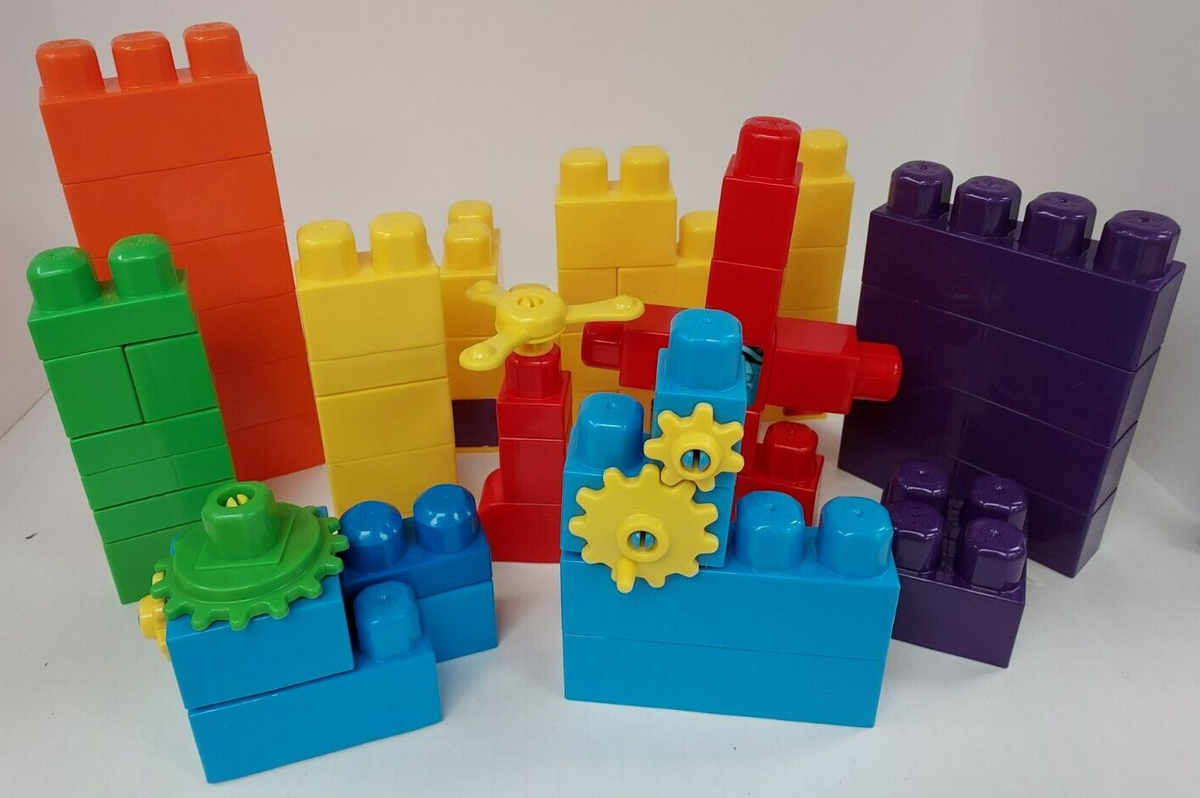 Gears Crayola Lego Blocks Lot Of 58 Crayola Kids At Work Action