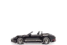 Minichamps 1:18 Porsche 911 Targa (992) 50 Jahre Porsche Design, Dealer Edition