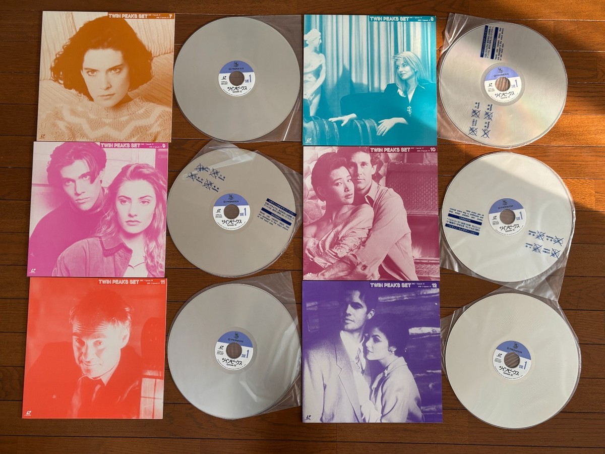 ○TWIN PEAKS ツインピークス　29 episodes 　LD Twin Peaks LaserDisc LD Box Set 29 Episodes Japan Pioneer w/Guide