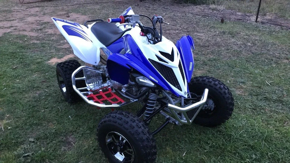 雅马哈 Raptor 700 Nerf Bars Pro Peg Heel Gaurds 银色红色 197 T7 SR — 第 2/2 张图片