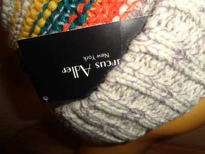 Marcus Adler Colorful Striped Beanie NWT MARCUS ADLER NEW YORK MULTICOLOR STRIPE BEANIE HAT W/ FUR  main image 3
