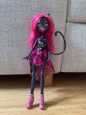 Monster High Catty Noir Puppe gebraucht Matte...
