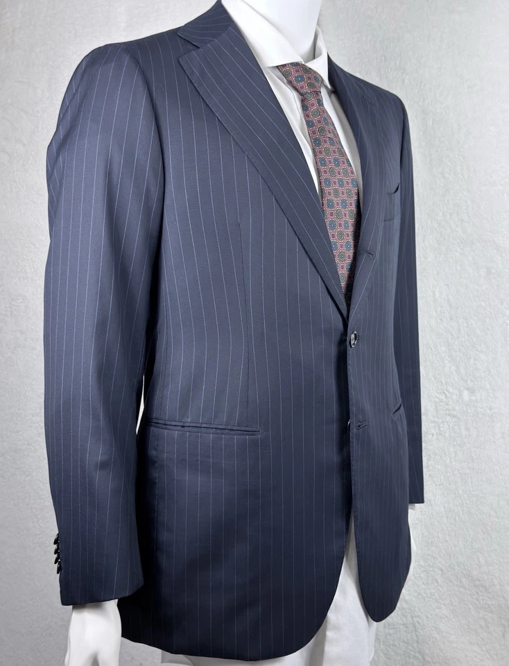 Traje Cesare Attolini Azul Marino Azul Claro Rayas Mezcla de Lana Seda Talla 53IT 43US NUEVO SIN ETIQUETAS Foto 2 de 4