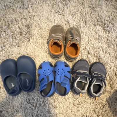 4 pairs of boys shoes lot size 5 