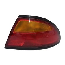 Mazda 323f 1994-1998 Right Os Rear Lamplight Rare Genuine Nos Oebc6a-51-170 Mazda 323f 1994-1998 Right Os Rear Lamplight Rare Genuine Nos Oebc6a-51-170