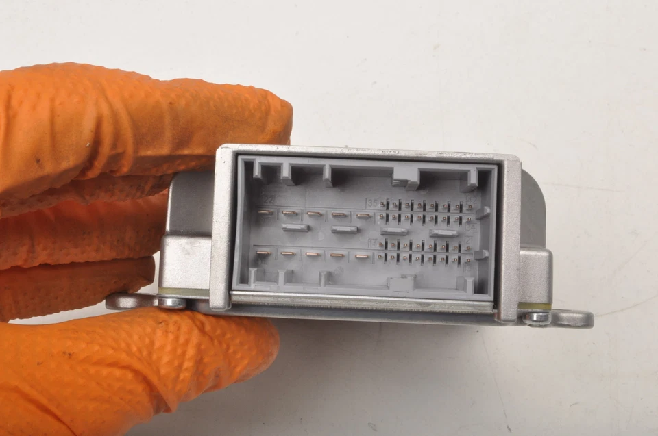 MINI F55 F56 F57 Cooper S Verstärker 5A4E5E9 - Bild 2 von 4