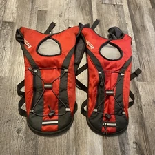 Lot Of 2 Camelback Hydrobak Classic Hydration Backpack 2 Liters  Red No Bladder
