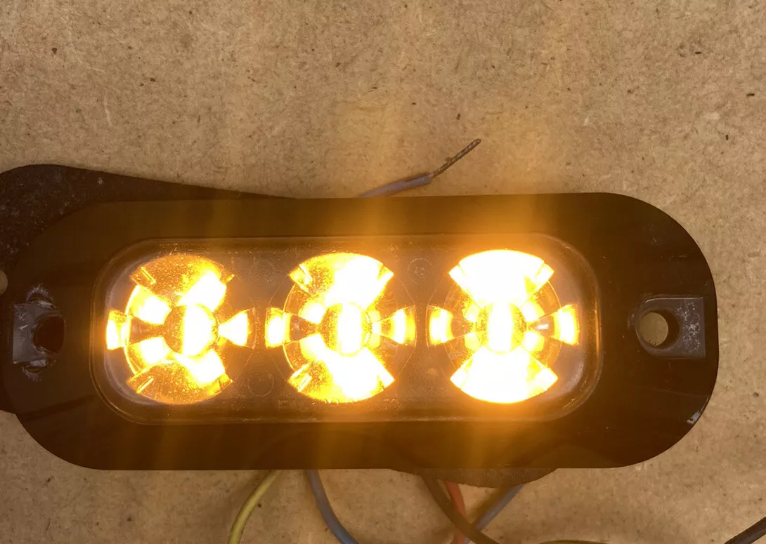 ECCO ED3703A Warning Light 5