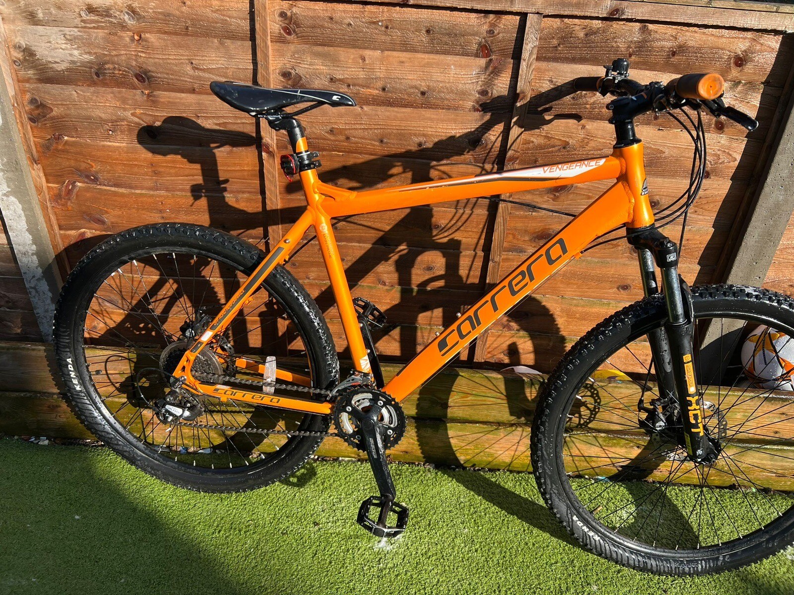 carrera vengeance chainset