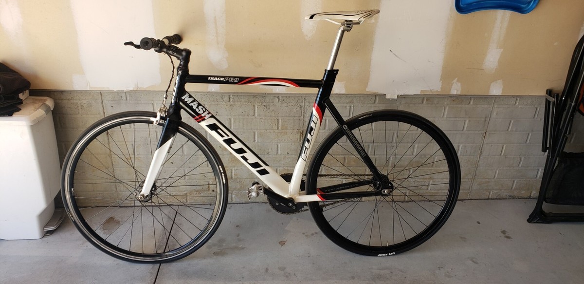 Fuji Track Pro 57cm Fixed Gear, Carbon Forks! | eBay Fuji Track Pro 57cm Fixed Gear, Carbon Forks! | eBay