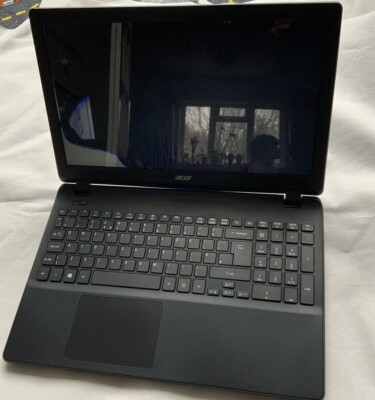 Acer Laptop MS2394 15.6