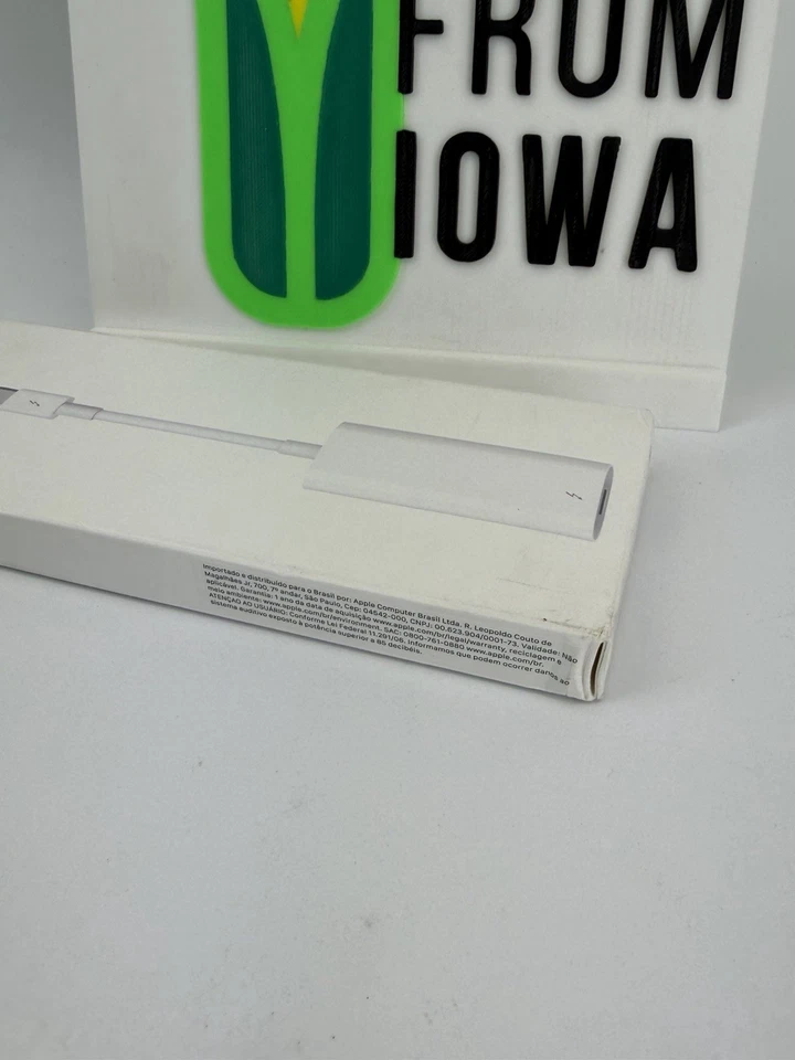 Apple Thunderbolt3 to Thunderbolt2 Adapter MYH93AM/A Brand NEW! Sealed - Image 3 of 4