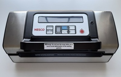 NESCO VS-12 Vacuum Sealer - Silver