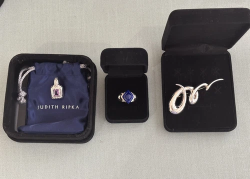 Group of 3 Vintage Sterling Silver 1 Ring, 1 Pendant, 1 Brooch  20.2 grams