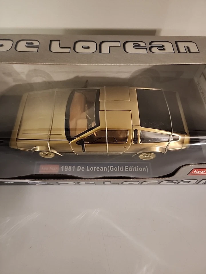 Universal Sun Star 1981 De Lorean Gold Edition DMC Back To The Future 1 18 Scale - Image 2 of 4