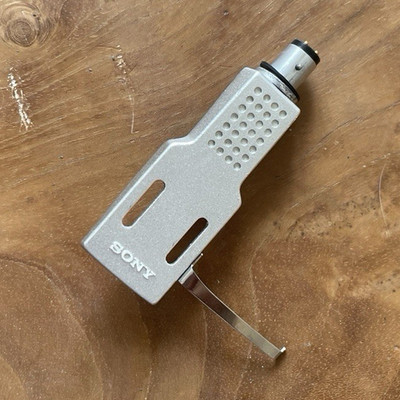 Sony Tonabnehmer-Headshell für Plattenspieler inkl. Anschlusskabel, silber