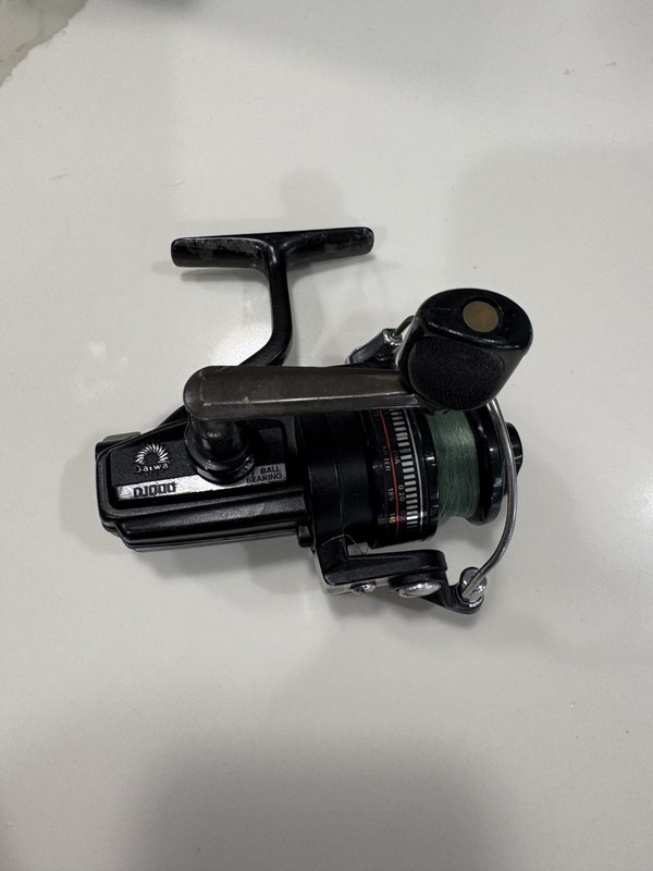 Vintage DAIWA D1000  Mini Spinning Reel