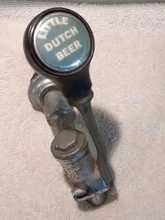 LITTLE DUTCH BEER WACKER BREWING CO LANCASTER PA BEER BALL TAP W KNOB UNTESTED
