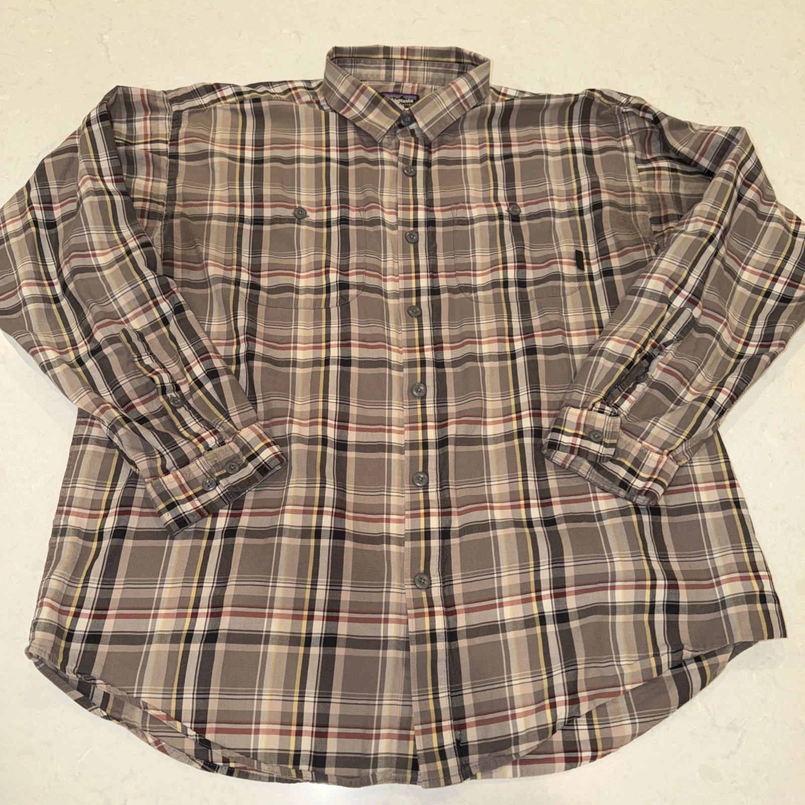 Patagonia Mens Organic Cotton Plaid Button Shirt Outdoors Long Sleeve Brown L