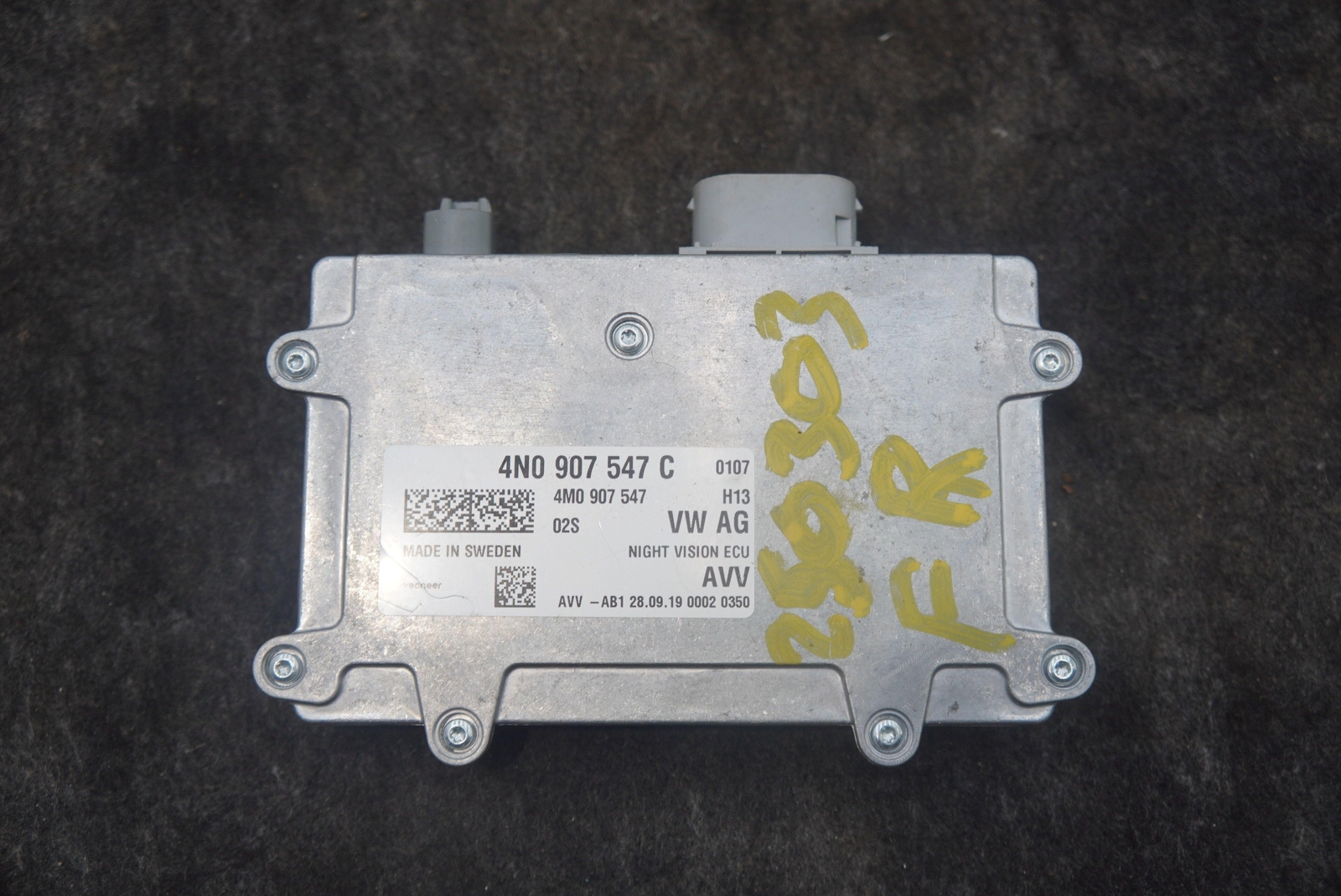 Night Vision Assist Computer Control Module ECU 4N0907547C Lamborghini Urus 2019