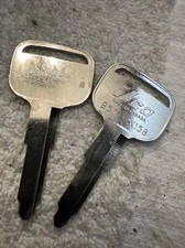 LOT of 2 New ILCO X158 B57 ISUZU GM Truck KEY BLANKS uncut Locksmith Shop