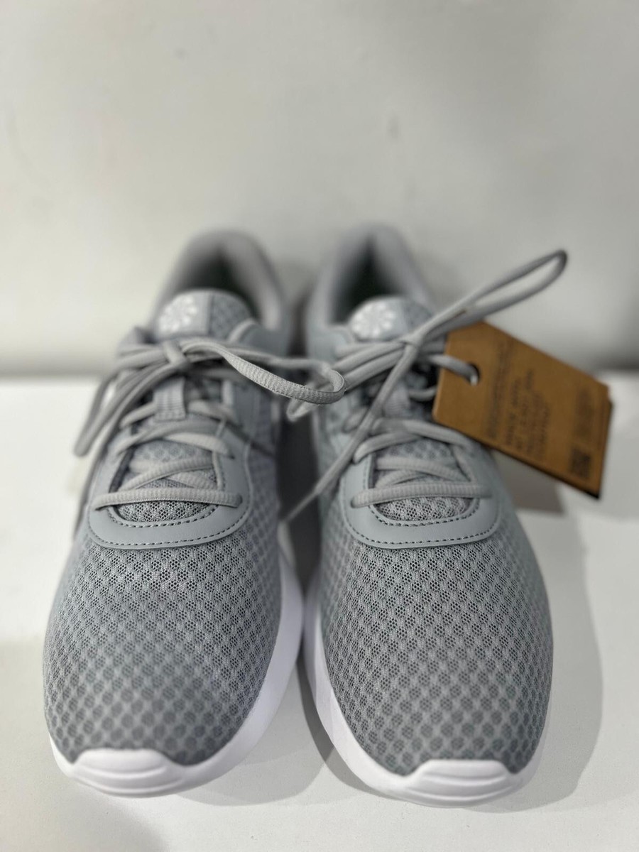 nike tanjun wolf grey mens