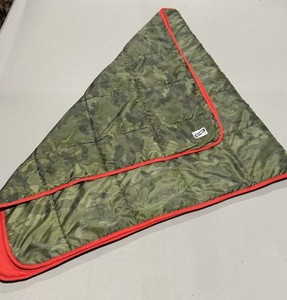 Kelty Bestie Camping Blanket Camo Green Red Trim Outdoor Camp Quilt